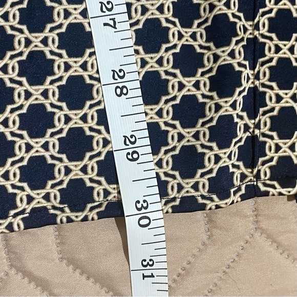 Jones New York Navy & Gold‎ Button-Front Career Top - Picture 5 of 7